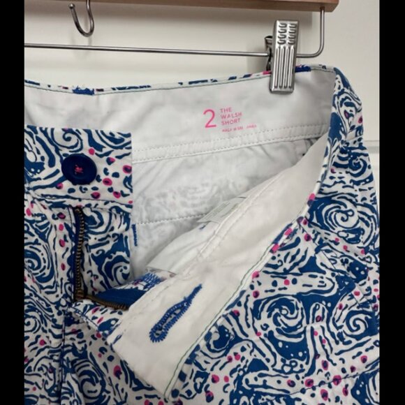 Lilly Pulitzer Walsh Shorts Size 2 Indigo Star Crush Starfish Blue Beach - Picture 3 of 4